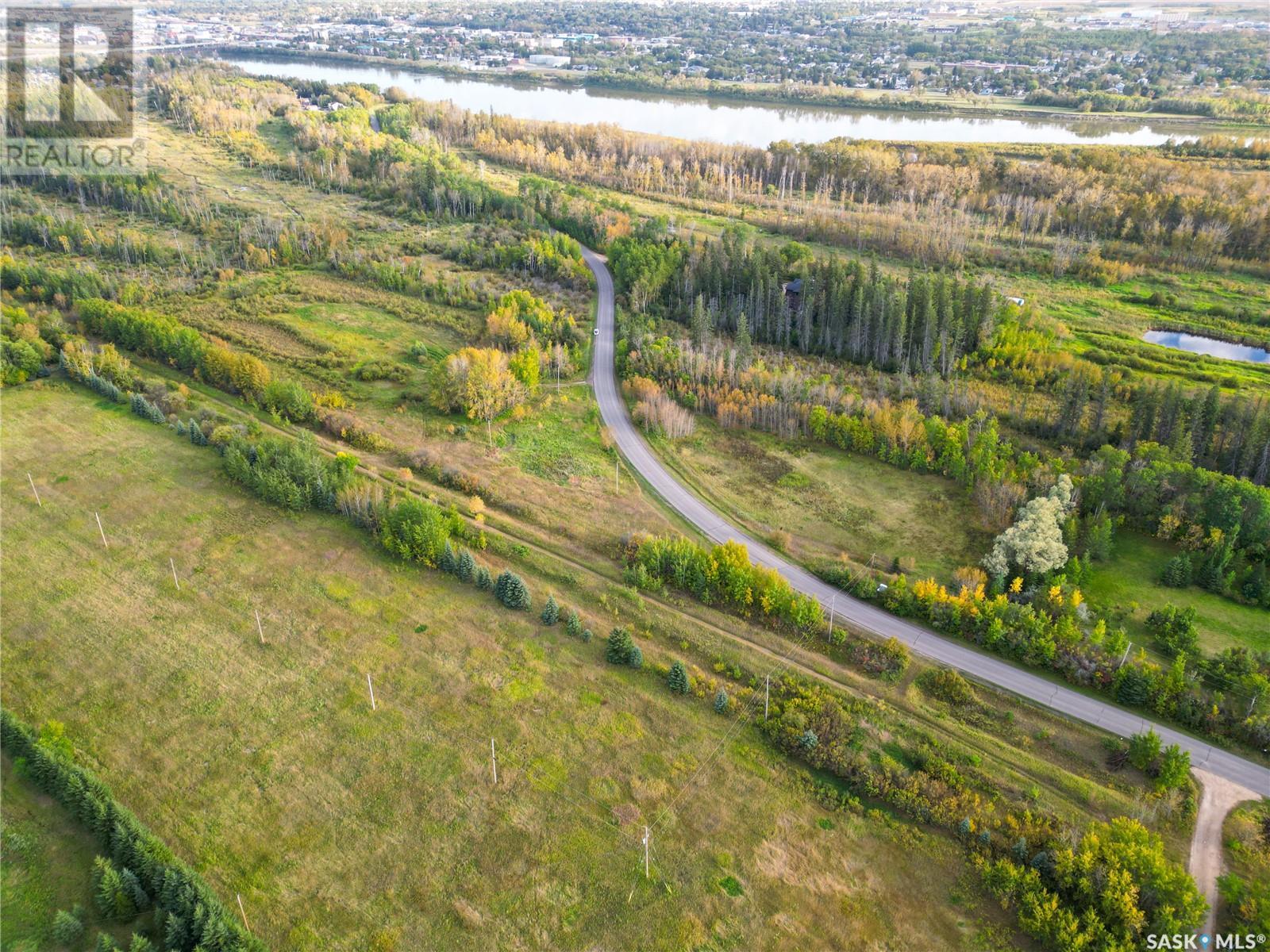 Photo 2 of 898 Riverside Drive, Prince Albert SK
