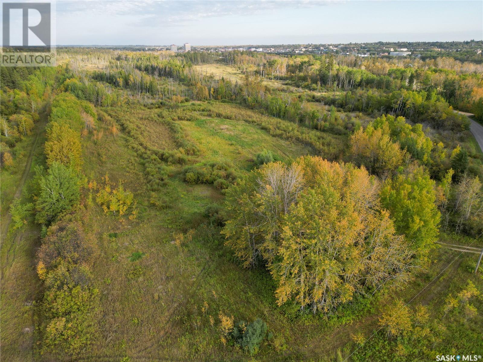 Photo 6 of 898 Riverside Drive, Prince Albert SK