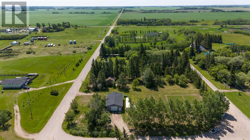 Photo 1 of 5005 5009 And 5011 50 Avenue, Streamstown AB