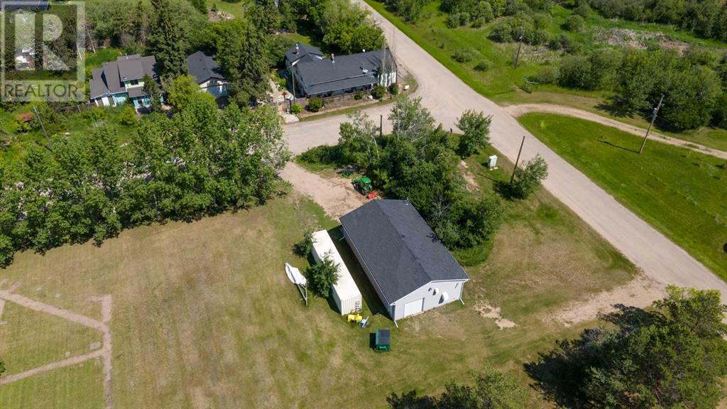 Photo 6 of 5005 5009 And 5011 50 Avenue, Streamstown AB