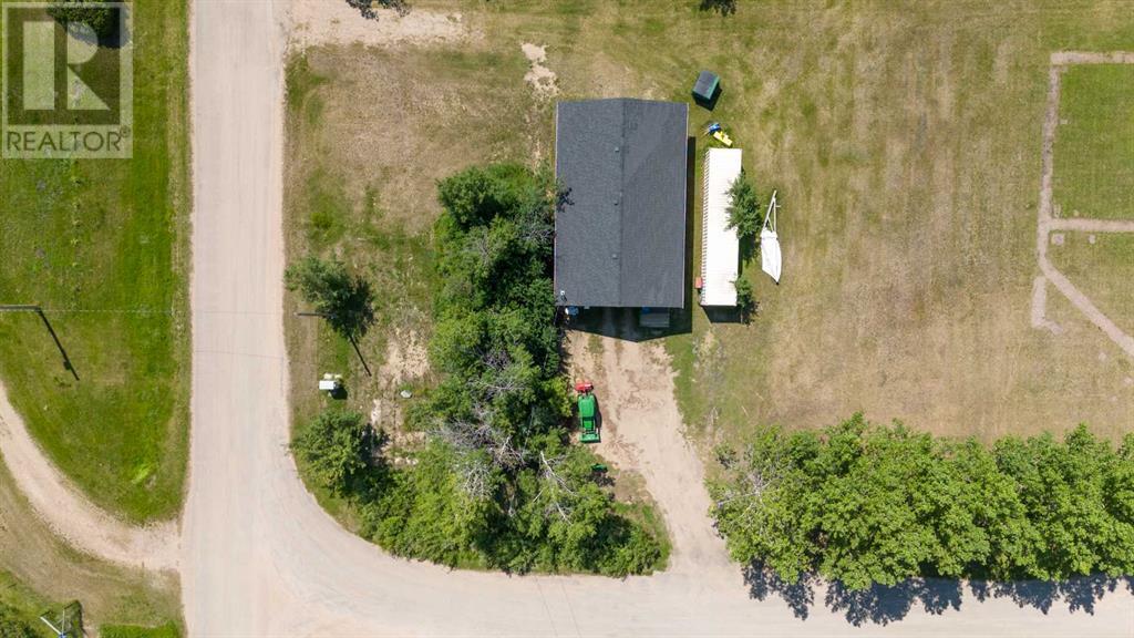 Photo 33 of 5005 5009 And 5011 50 Avenue, Streamstown AB