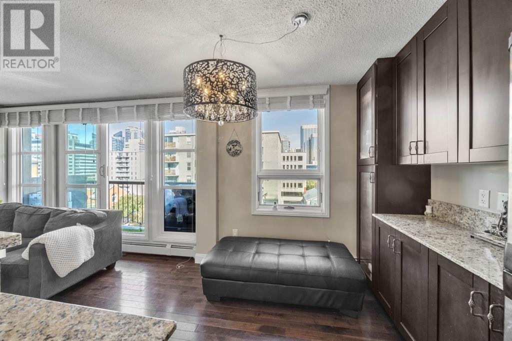 Single Family House High rise for Sale in #   Avenue SW Beltline Calgary 