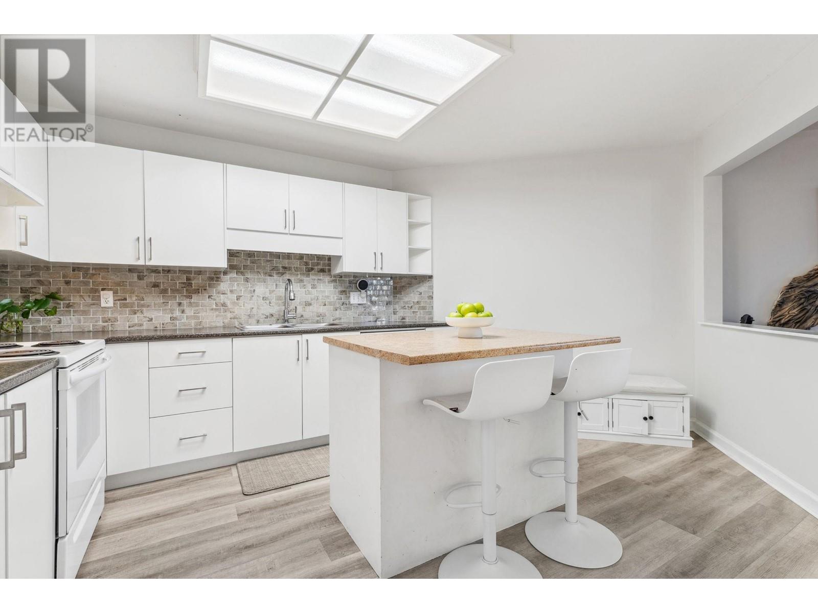 312 12155 191B STREET, Pitt Meadows real estate listing R2934516