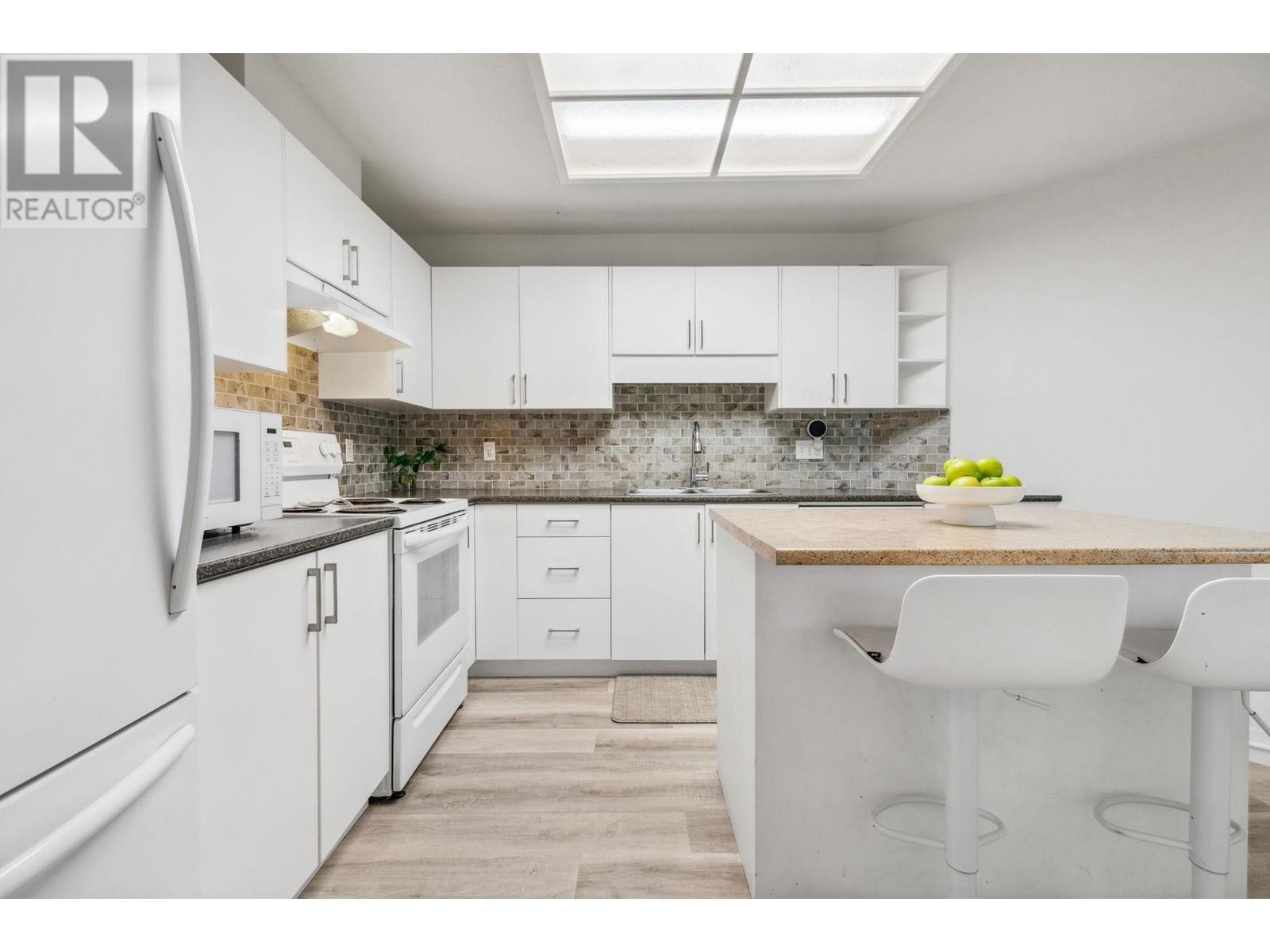 312 12155 191B STREET, Pitt Meadows real estate listing R2934516