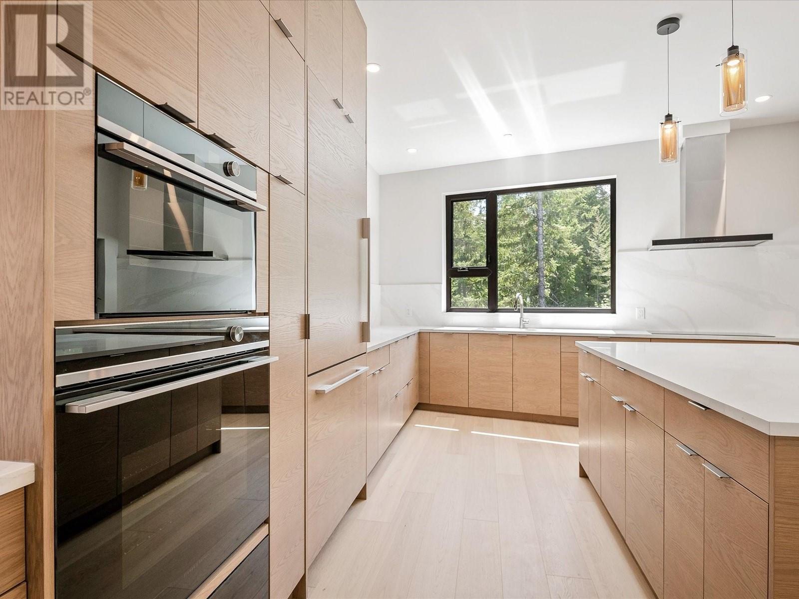 1710 RIVER RUN PLACE, Whistler real estate listing R2909330