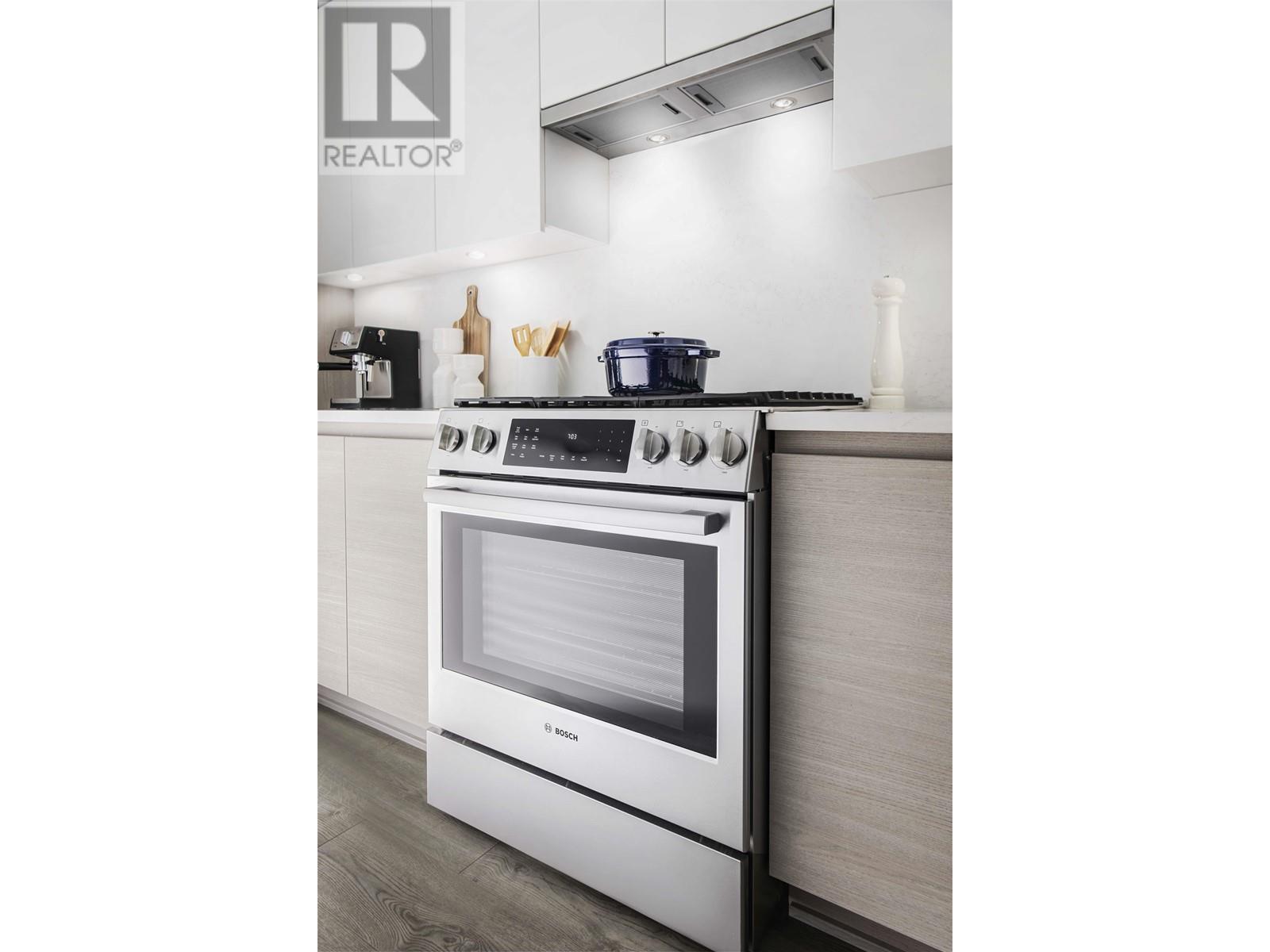 212 4788 HASTINGS STREET, Burnaby real estate listing R2934826