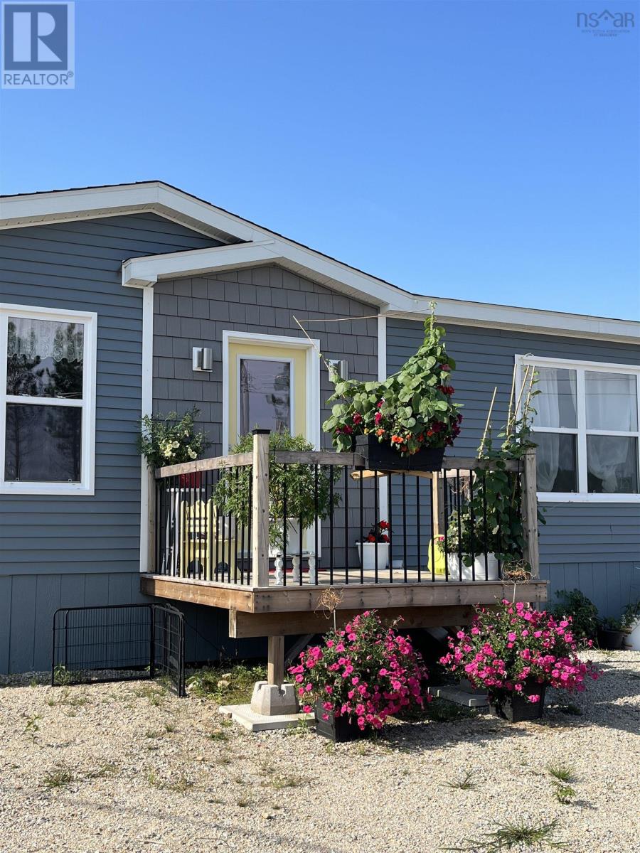 24 Bear Ridge, Windsor Road