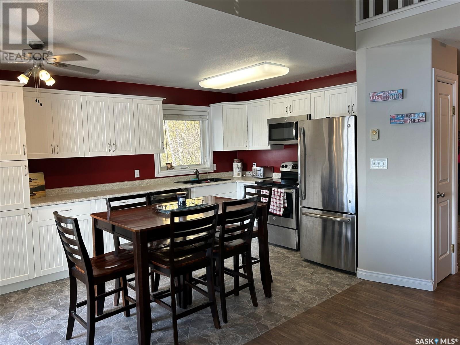 Photo 8 of 2 Lakeside Drive E, Pleasantdale Rm No 398 SK