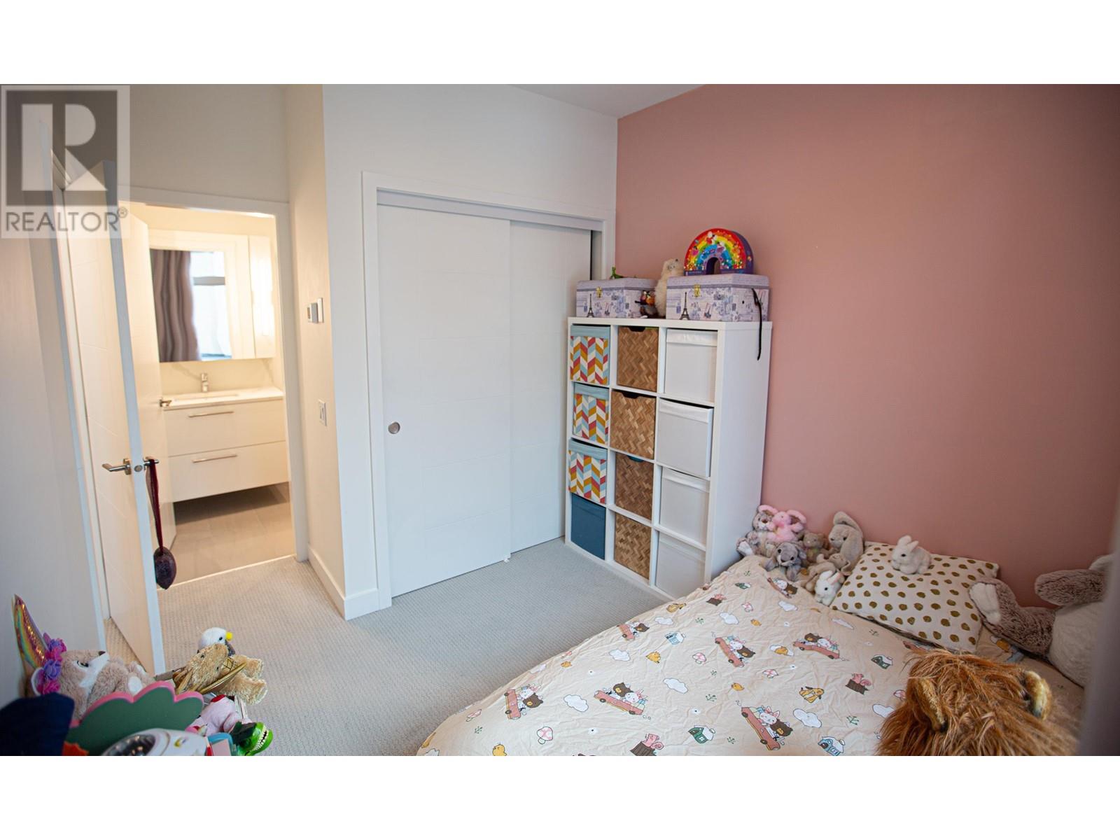 152 2035 GLENAIRE DRIVE, North Vancouver