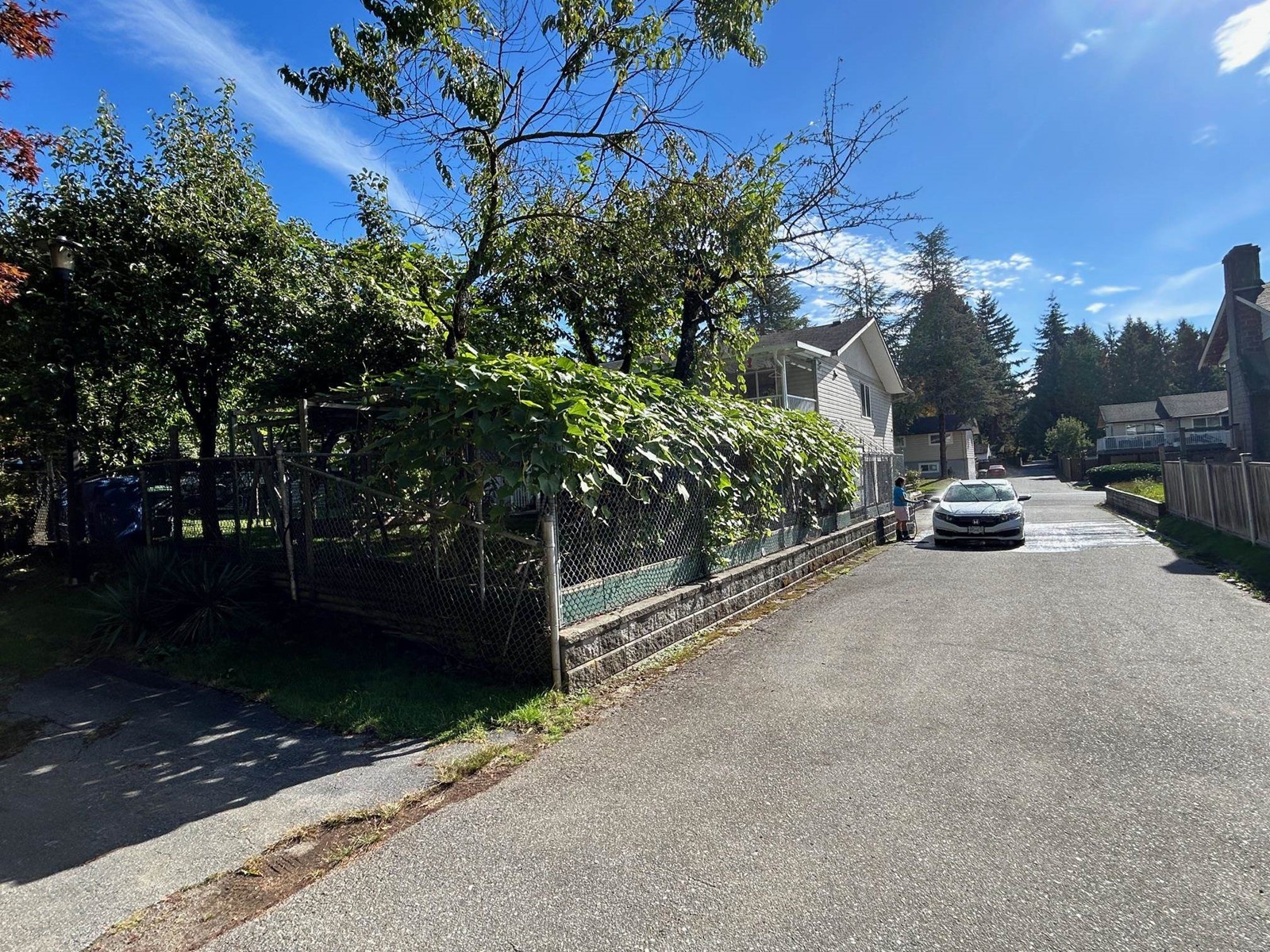 Photo 6 of 14435 102 B Avenue, Surrey BC