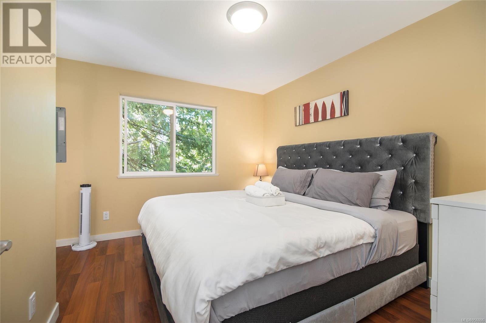 2420 Campbell River Rd, Campbell River real estate listing 956006