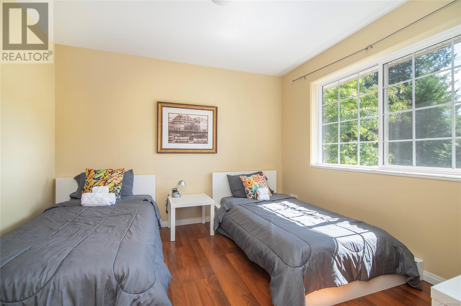 2420 Campbell River Rd, Campbell River real estate listing 956006