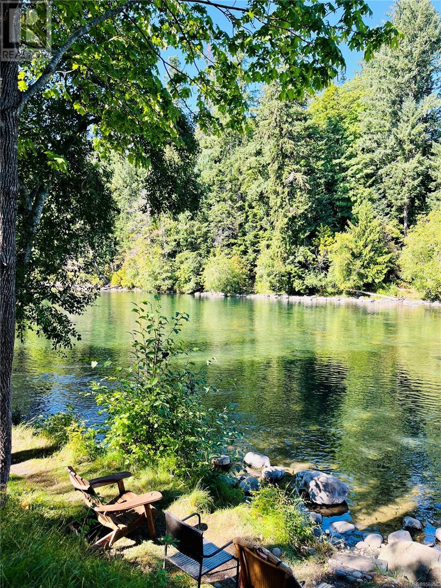 2420 Campbell River Rd, Campbell River real estate listing 956006
