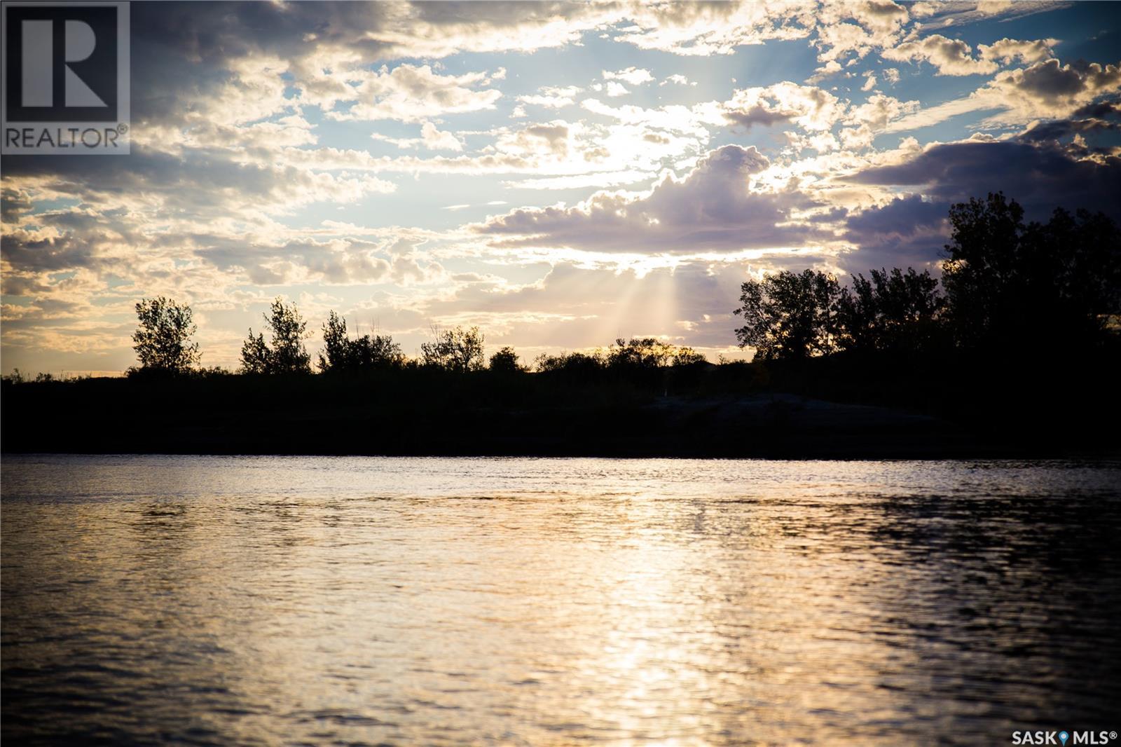 Photo 9 of 502 Saskatchewan Bay, Laird Rm No 404 SK