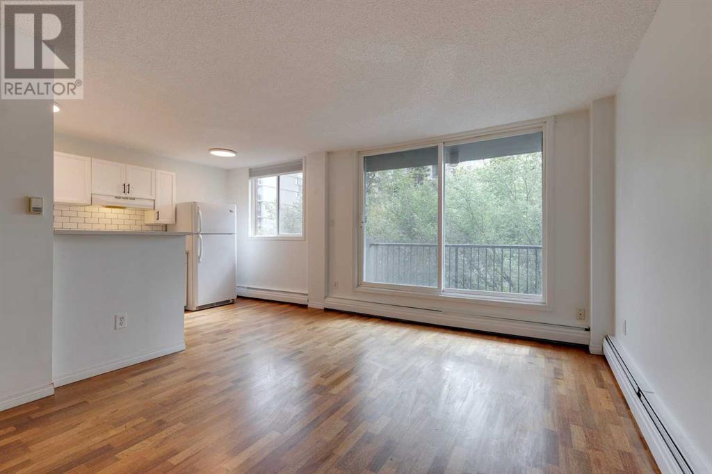 Single Family House High rise for Sale in    Avenue SW Beltline Calgary 