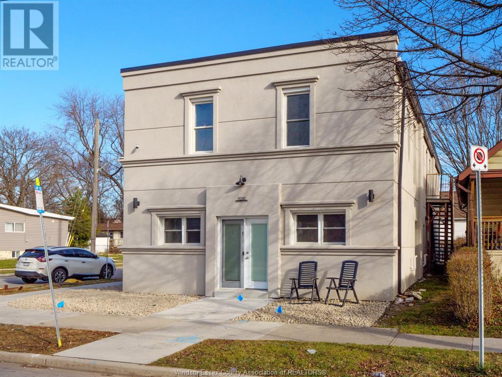 Photo 3 of 1010 Campbell, Windsor ON