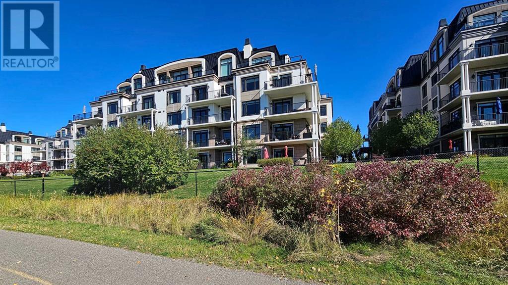 Single Family House High rise for Sale in   Quarry Way SE Douglasdale/Glen Calgary 