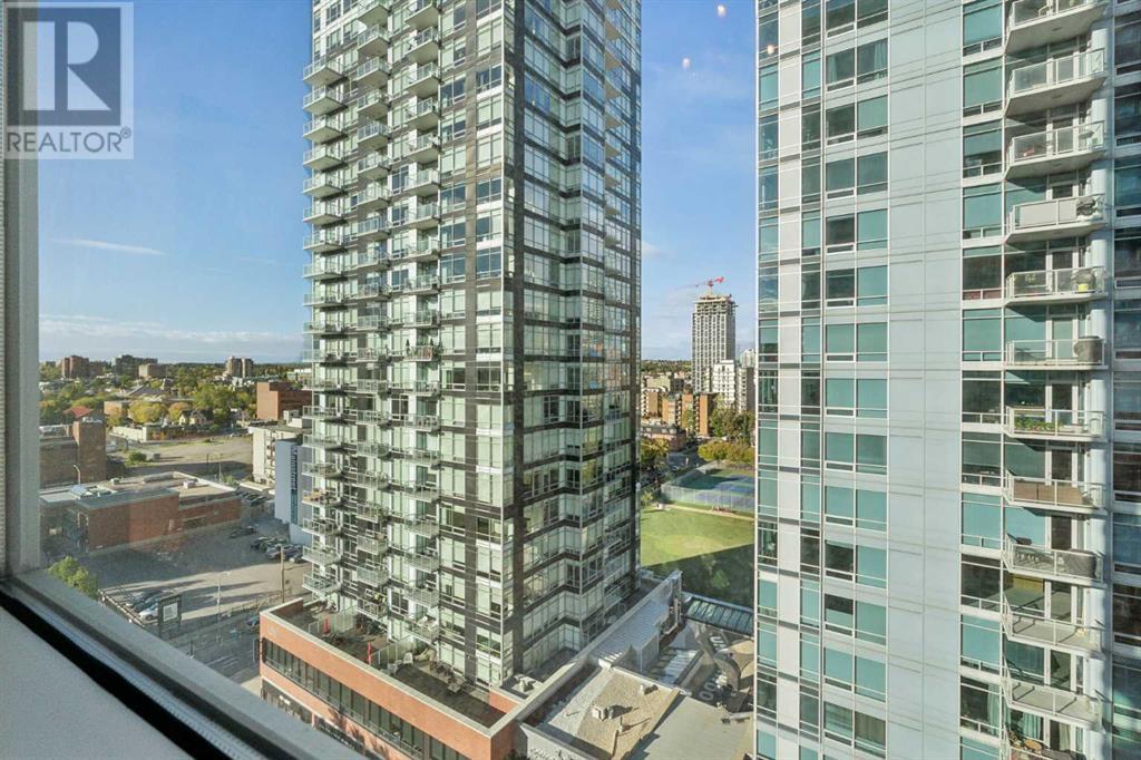 Single Family House High rise for Sale in    Avenue SW Beltline Calgary 