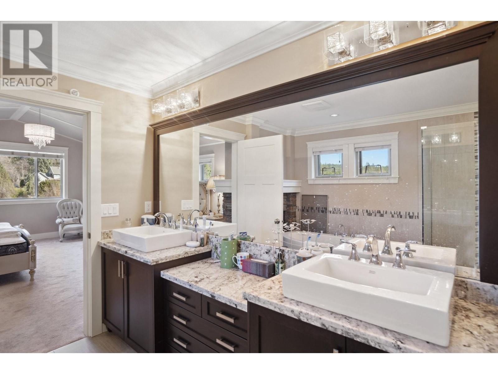 2535 LEGGETT DRIVE, Anmore real estate listing R2935345