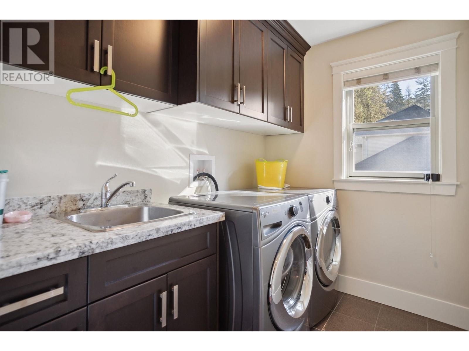 2535 LEGGETT DRIVE, Anmore real estate listing R2935345