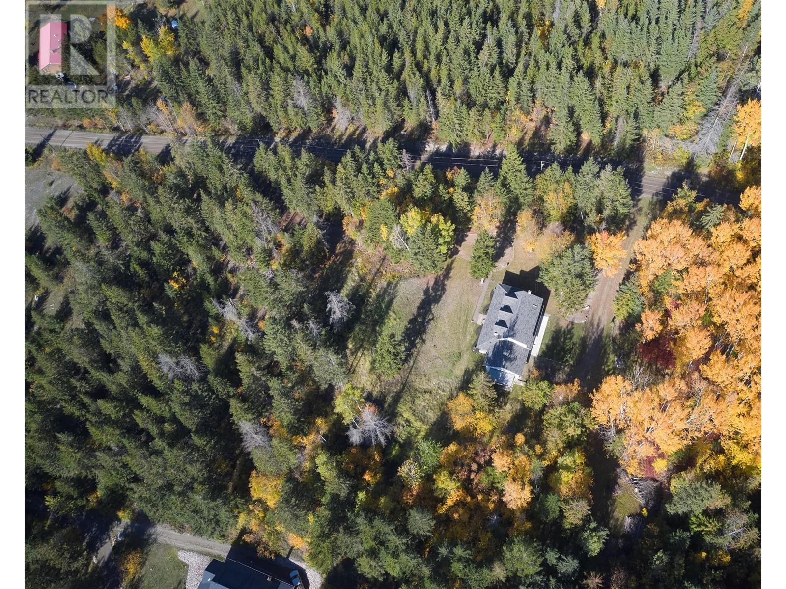 5228 Warren Creek Road, Falkland