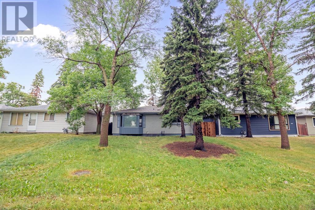 Single Family House Bungalow for Sale in  A Avenue SE Dover Calgary 