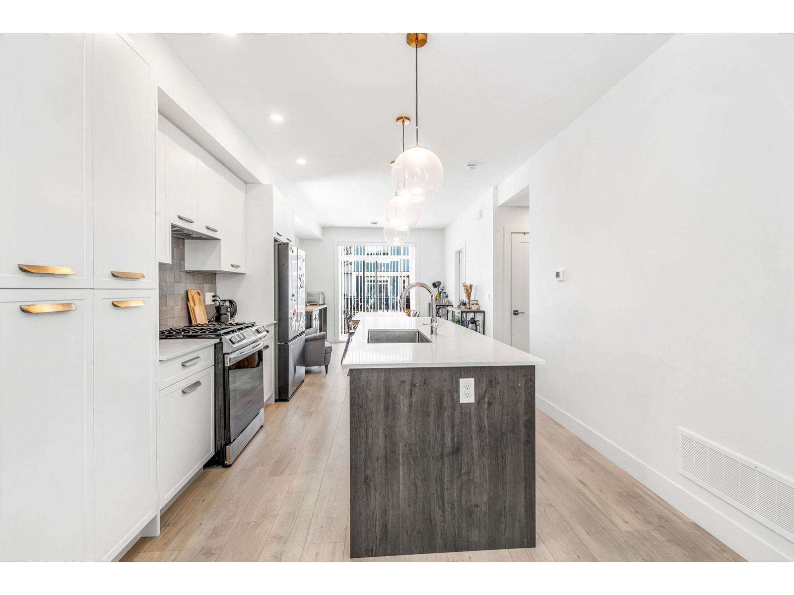 44 20680 76B AVENUE, Langley real estate listing R2935402