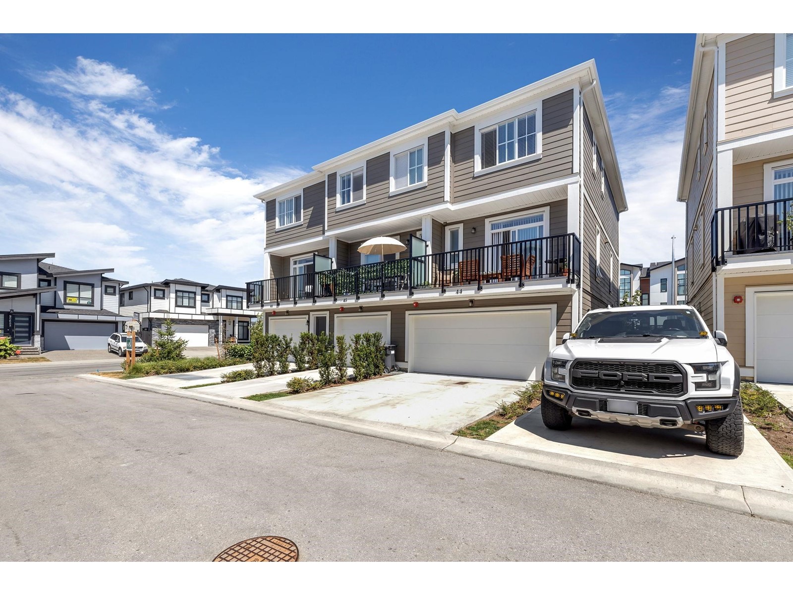44 20680 76B AVENUE, Langley real estate listing R2935402
