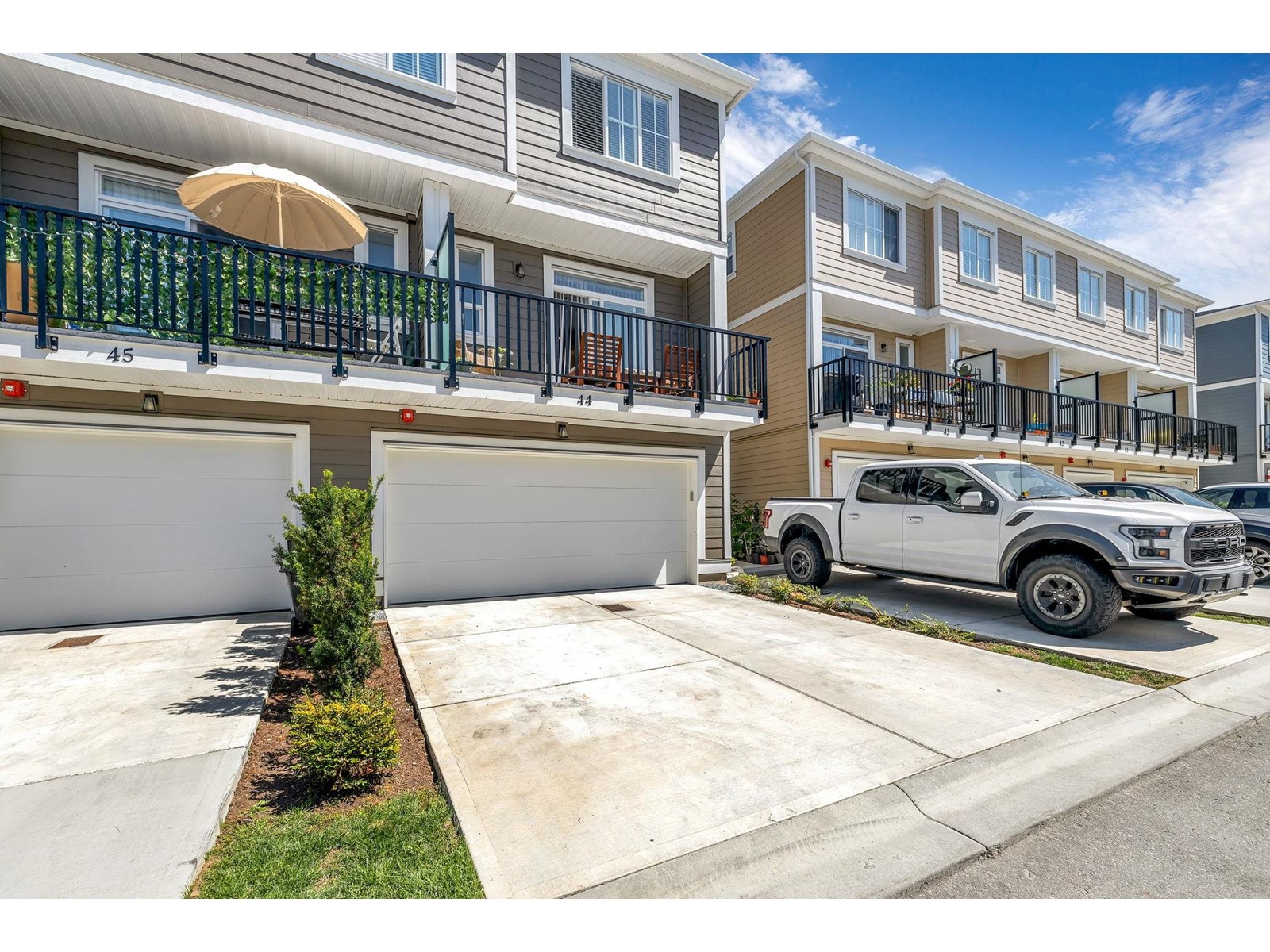 44 20680 76B AVENUE, Langley real estate listing R2935402