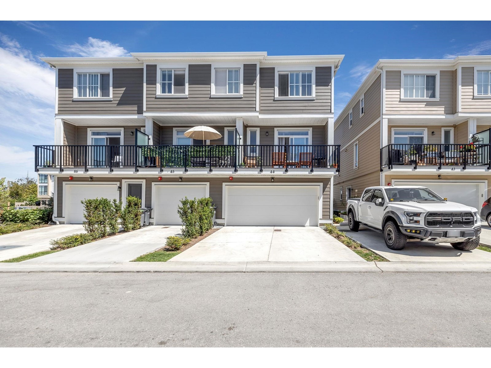 44 20680 76B AVENUE, Langley real estate listing R2935402
