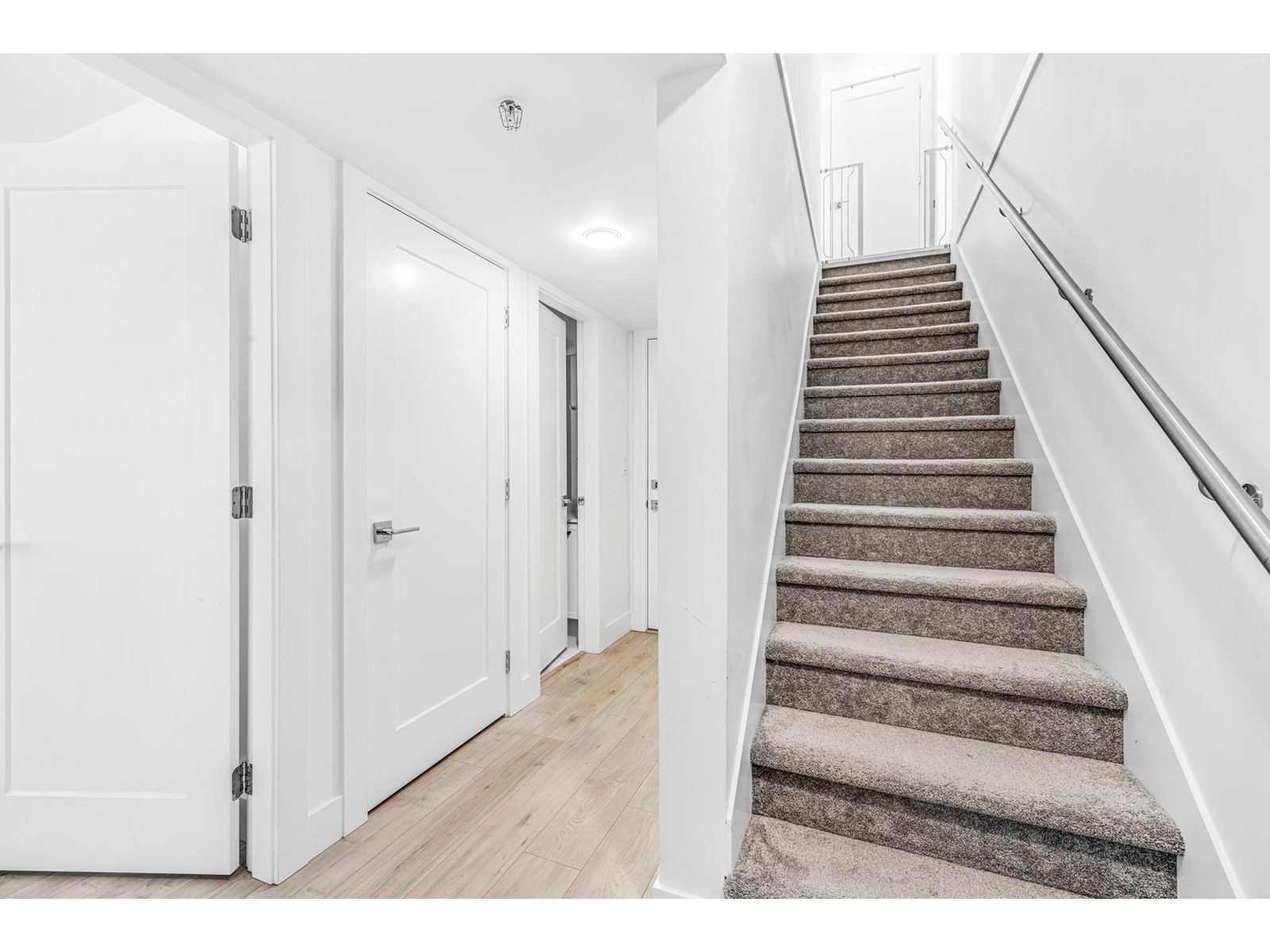 44 20680 76B AVENUE, Langley real estate listing R2935402