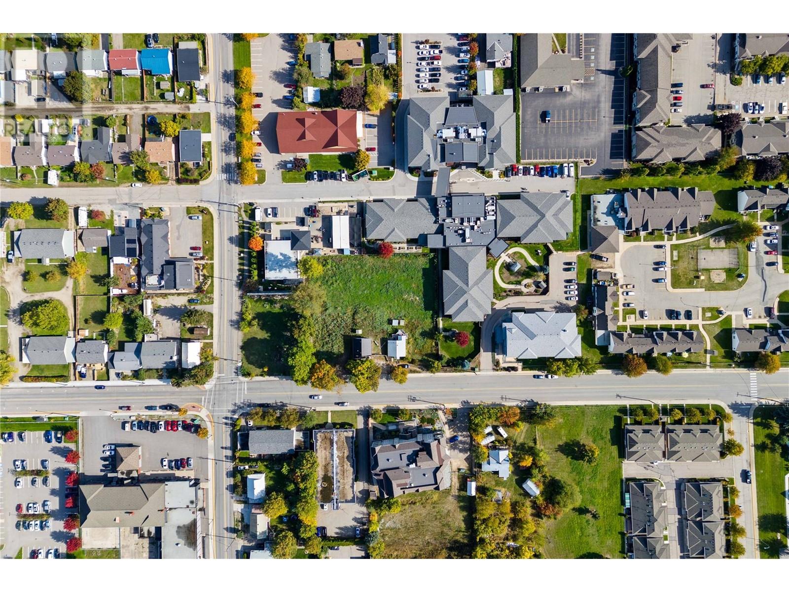  Shuswap Street Southeast, Salmon Arm