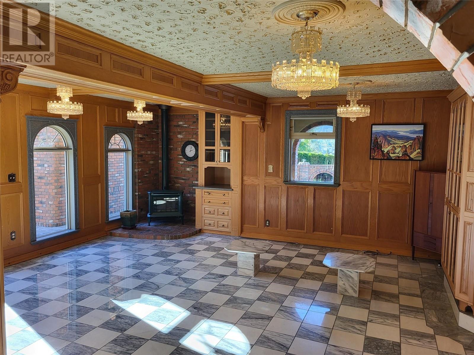 327 CARMEL Crescent, Okanagan Falls