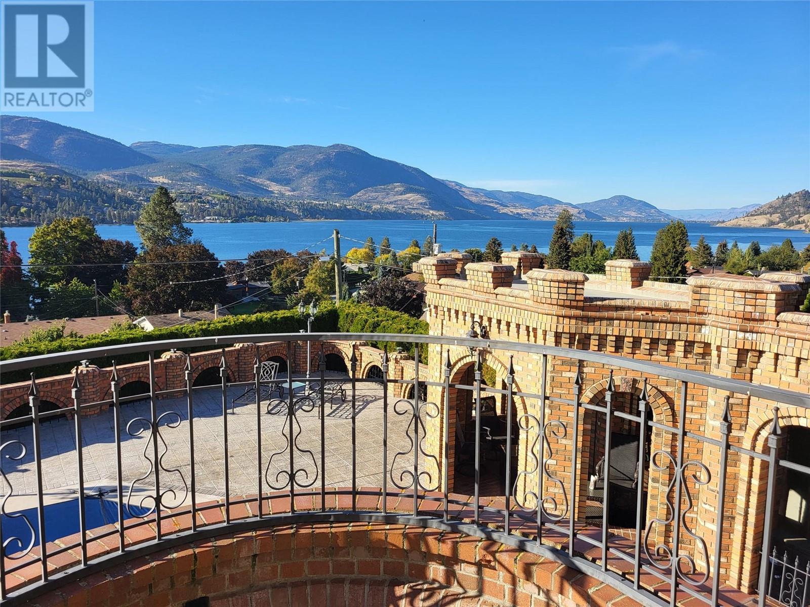 327 CARMEL Crescent, Okanagan Falls