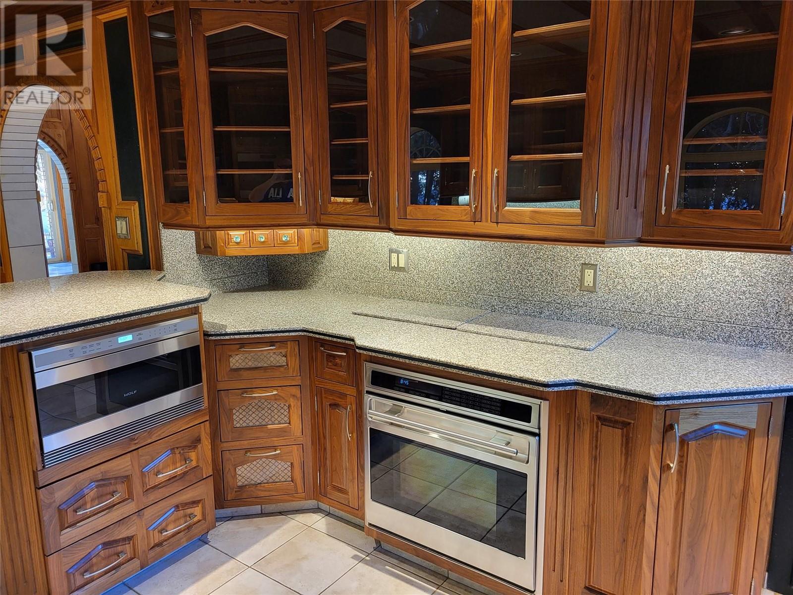 327 CARMEL Crescent, Okanagan Falls