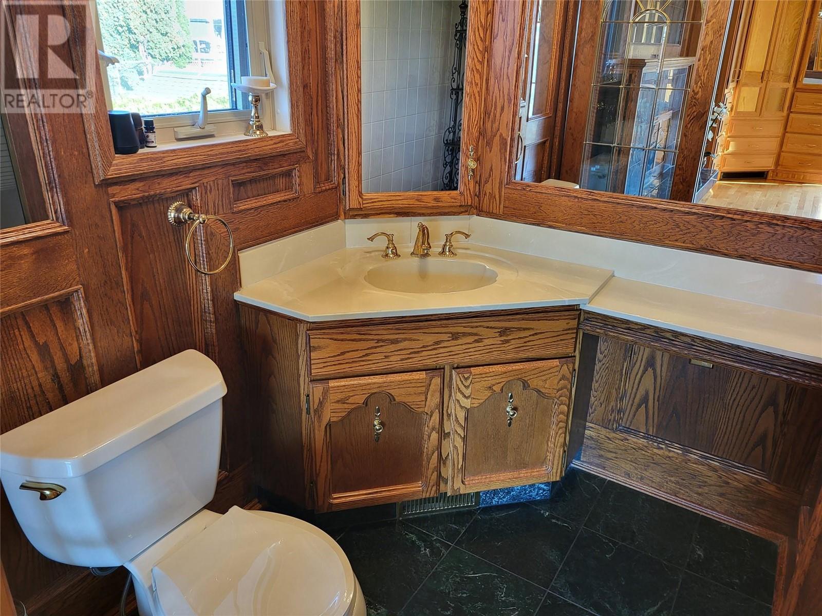 327 Carmel Crescent - 58