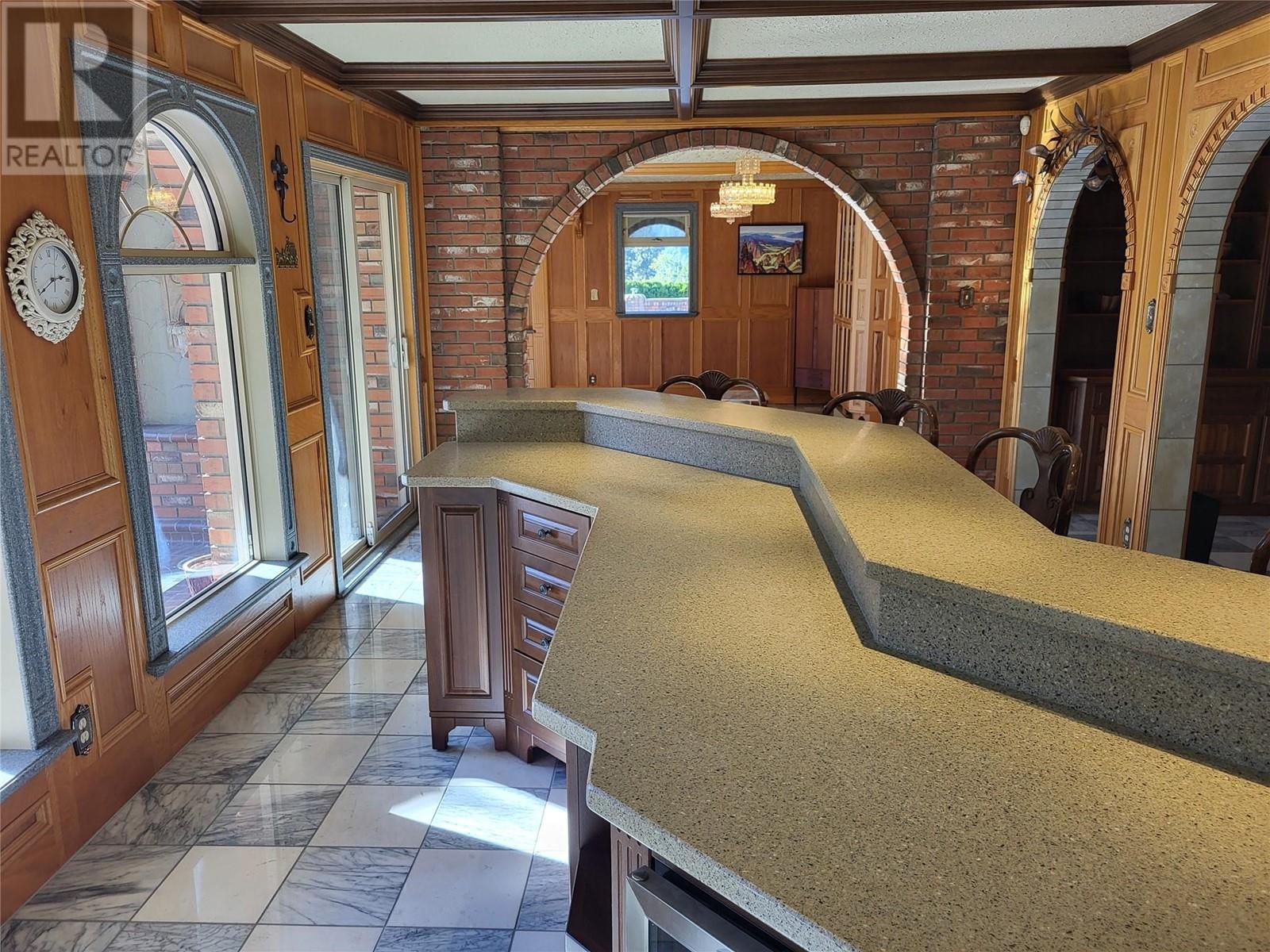 327 Carmel Crescent - 17