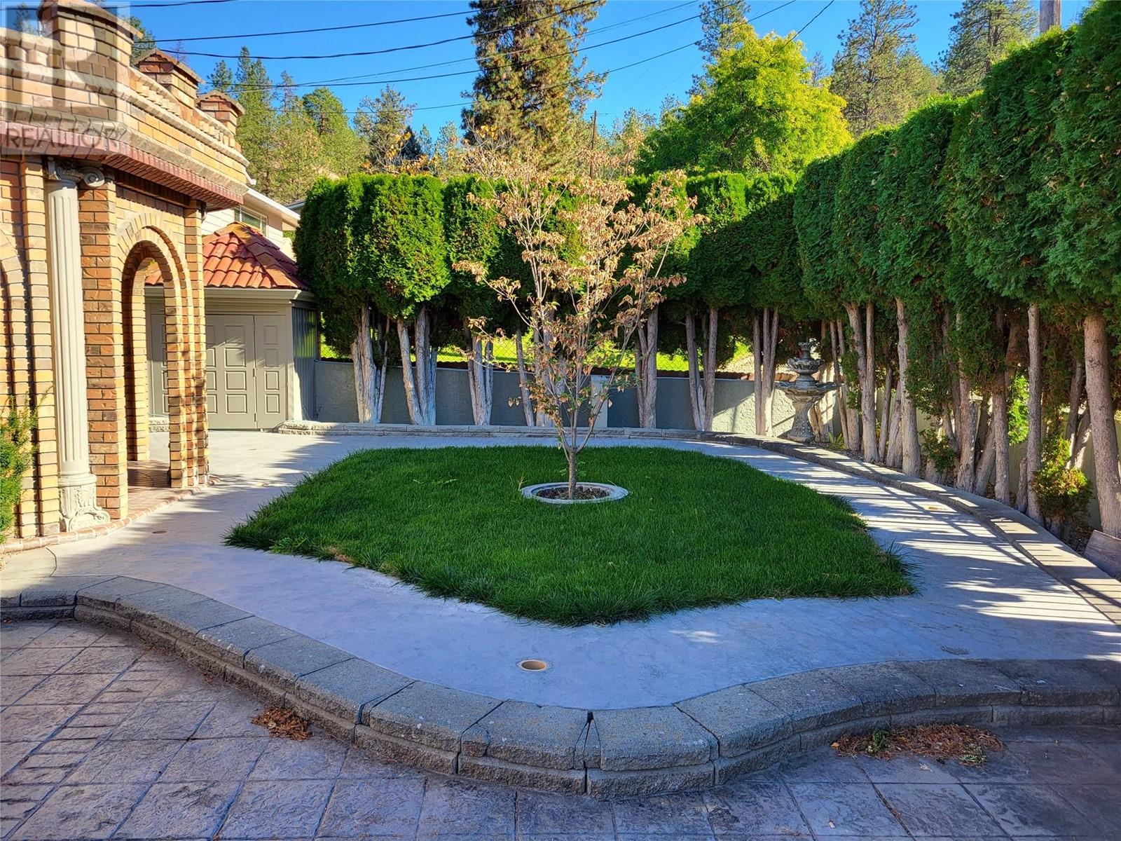 327 CARMEL Crescent, Okanagan Falls