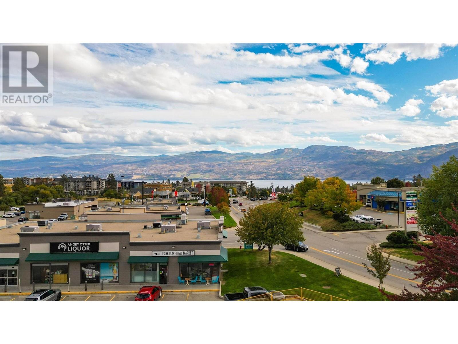 3645 Gosset Road Unit# 302, West Kelowna