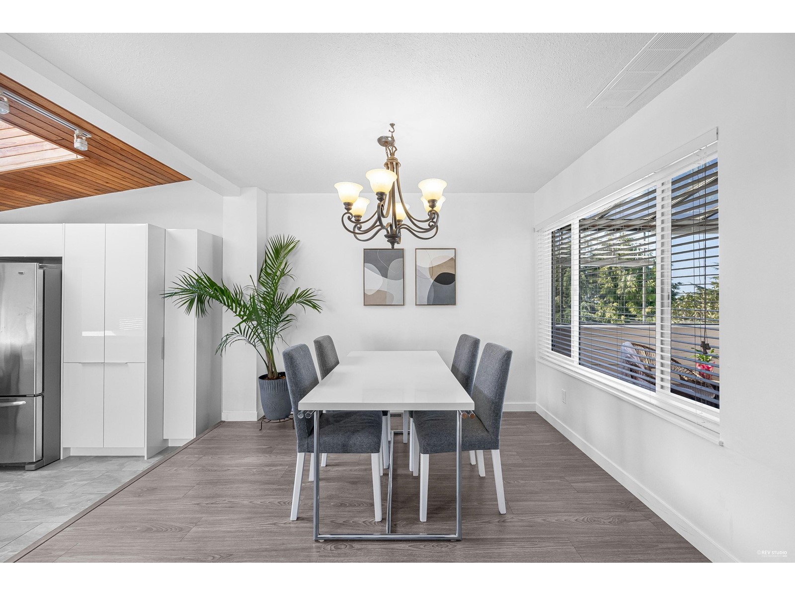 939 HABGOOD STREET, White Rock real estate listing R2935922