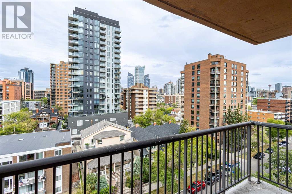 Single Family House High rise for Sale in    Avenue SW Beltline Calgary 