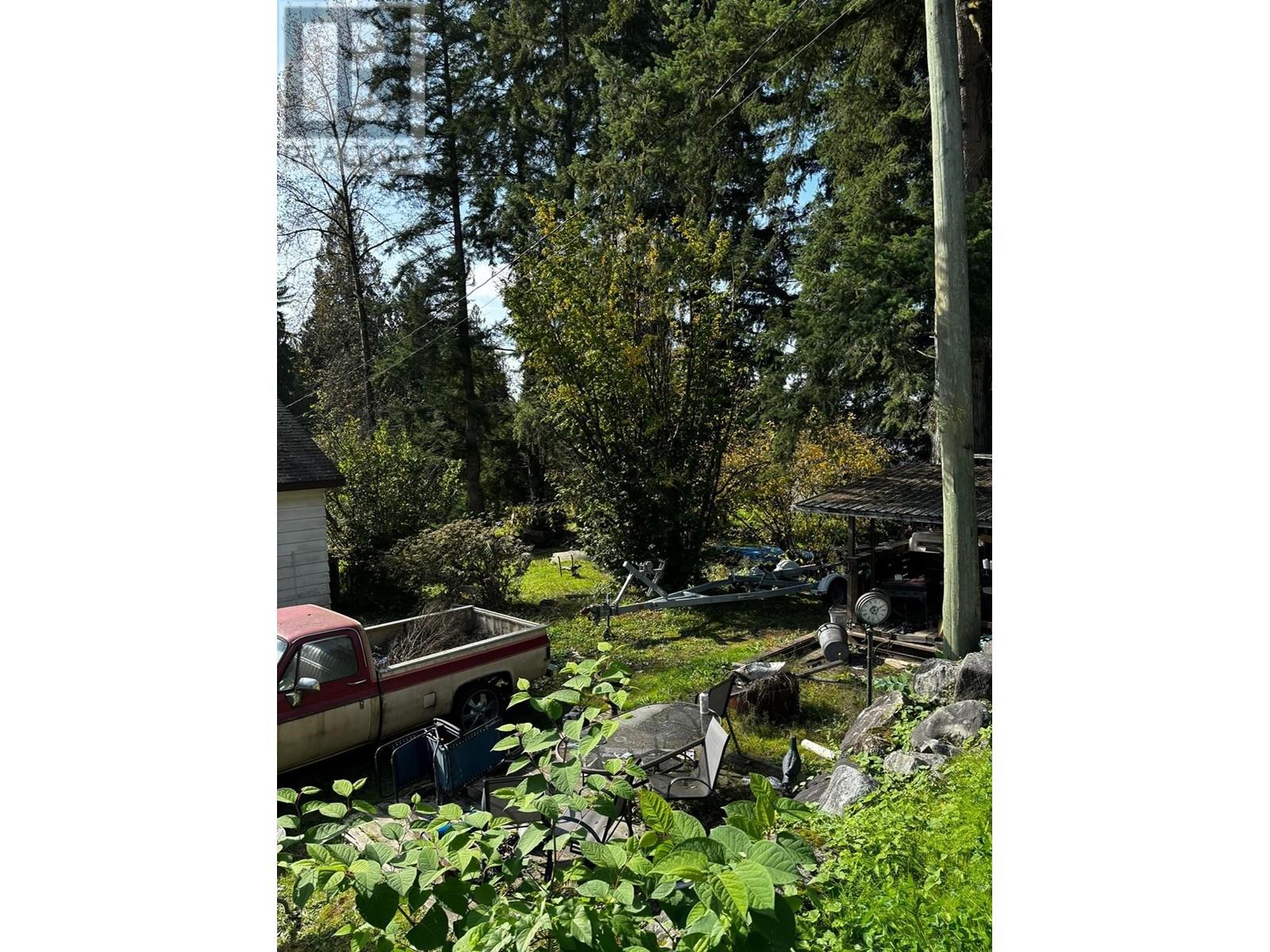 25798 LOUGHEED HIGHWAY, Maple Ridge real estate listing R2936279