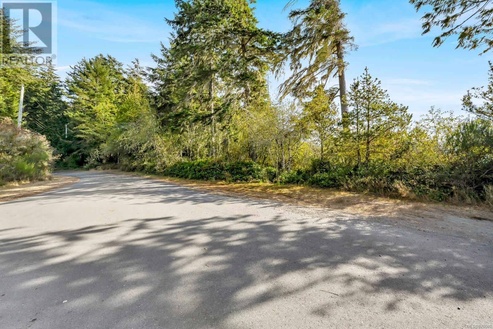 Photo 11 of 2465 Blackfish Rd, Sooke BC