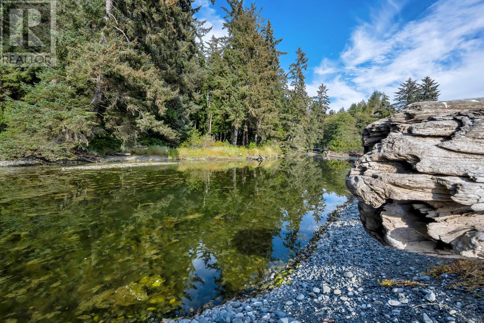 Photo 4 of 2465 Blackfish Rd, Sooke BC