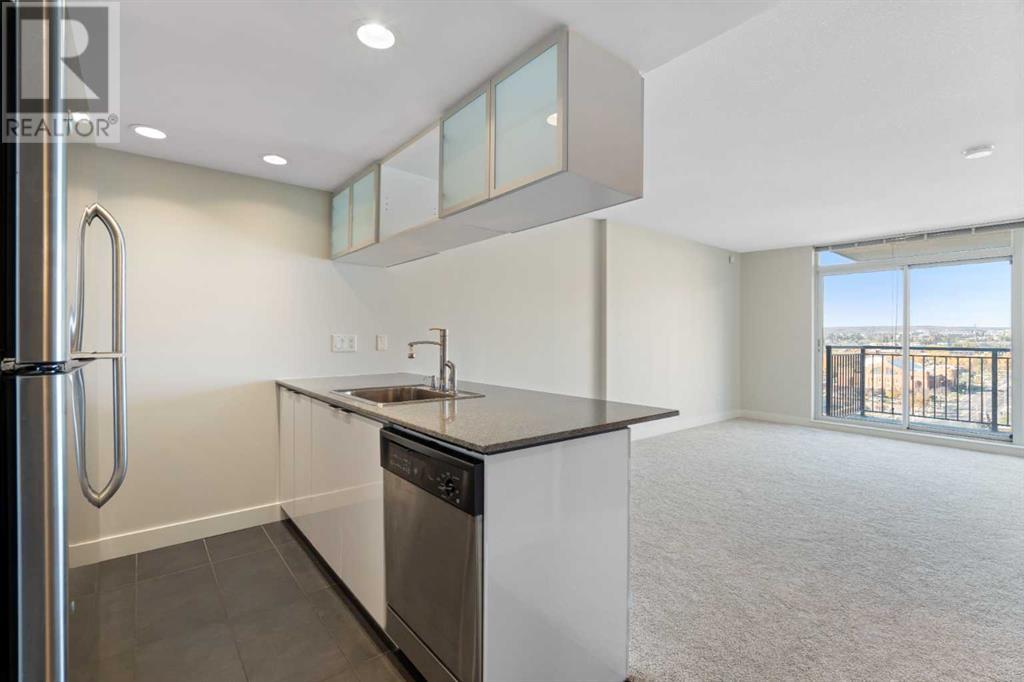 Single Family House High rise for Sale in    Street SW Beltline Calgary 