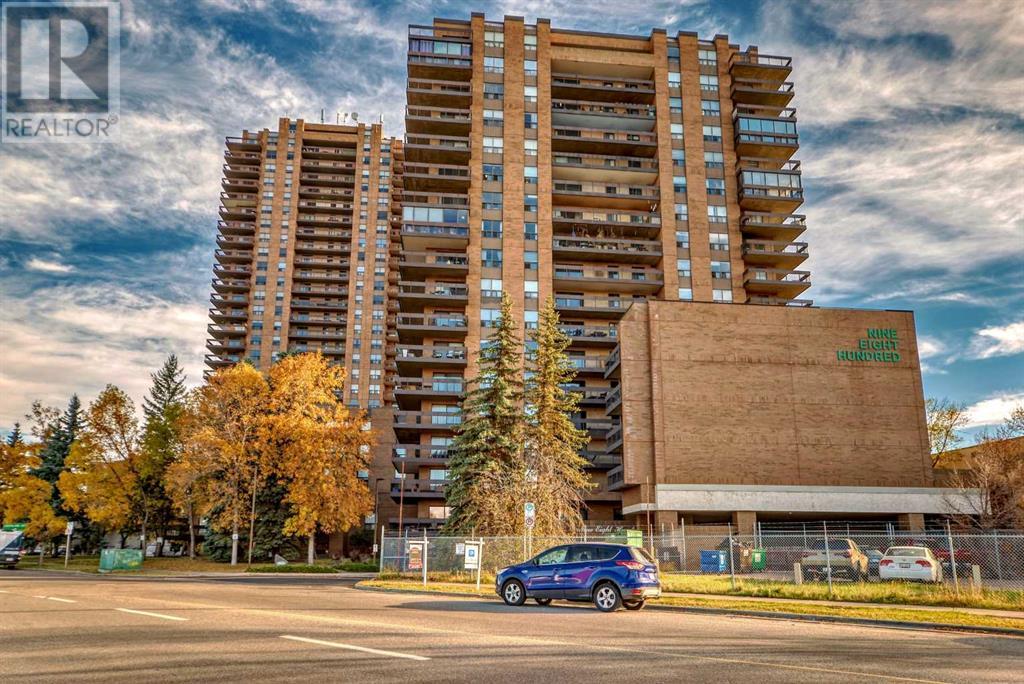 Single Family House High rise for Sale in   Horton Road SW Haysboro Calgary 