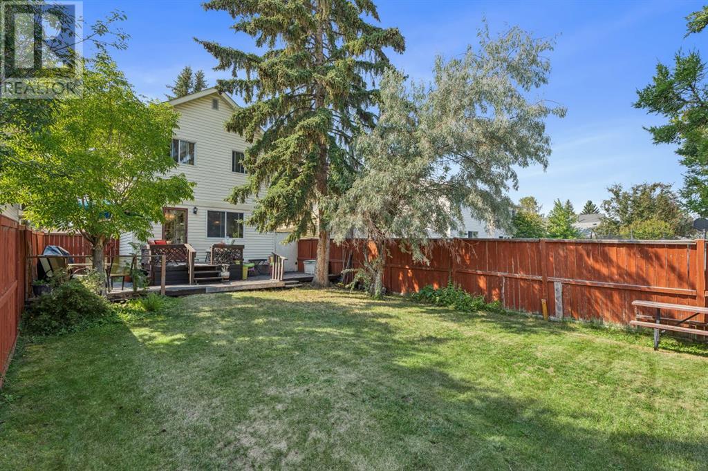 Single Family House for Sale in  Millcrest Way SW Millrise Calgary 