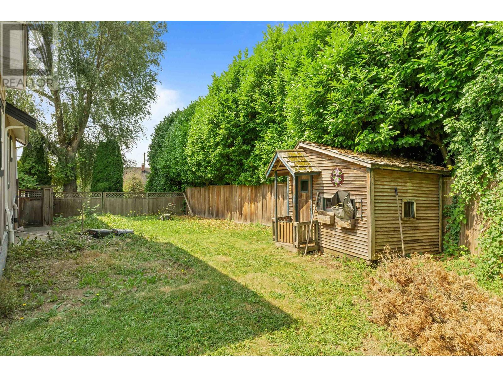 316 LAVAL SQUARE, Coquitlam real estate listing R2918917