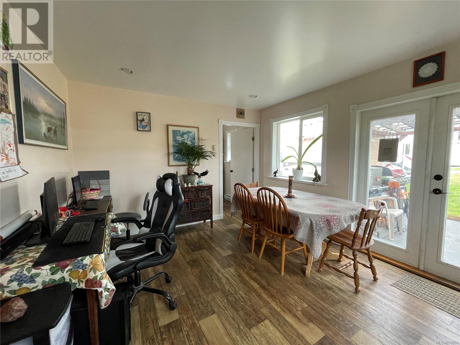 4067 Johnston Rd, Port Alberni real estate listing 978851