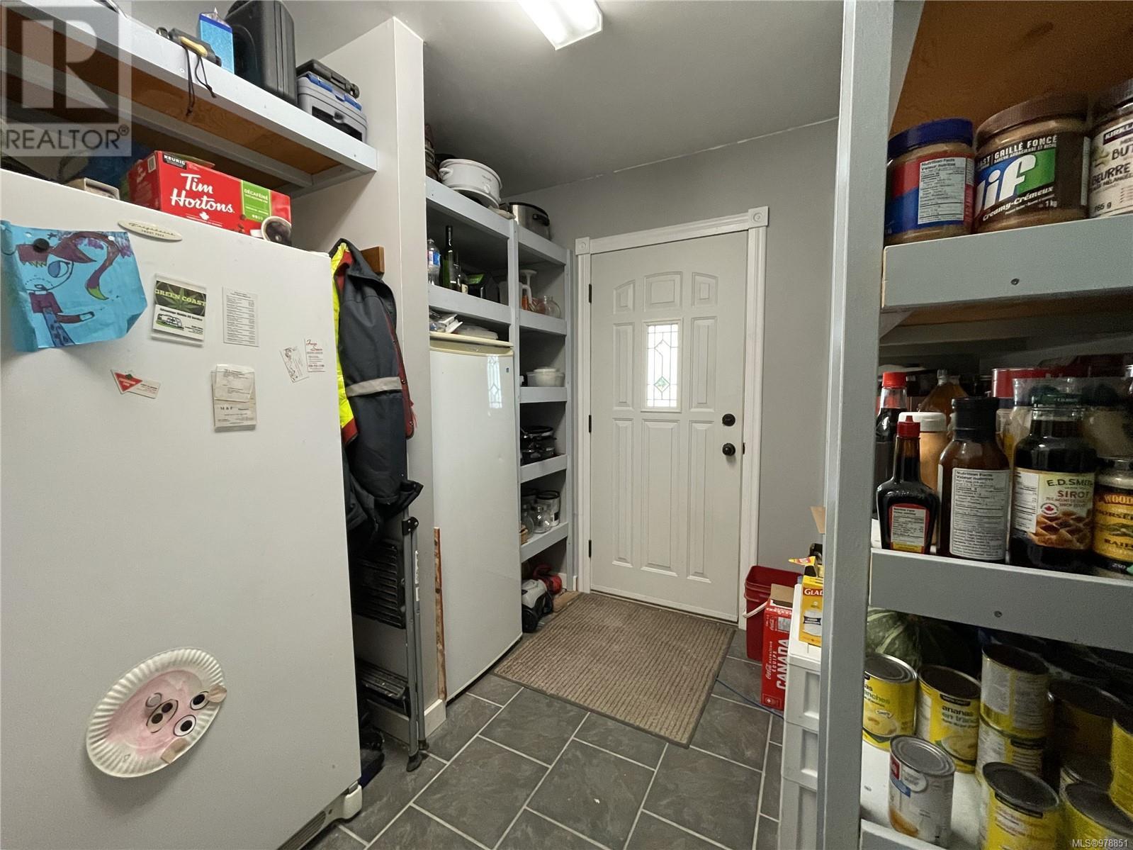 4067 Johnston Rd, Port Alberni real estate listing 978851